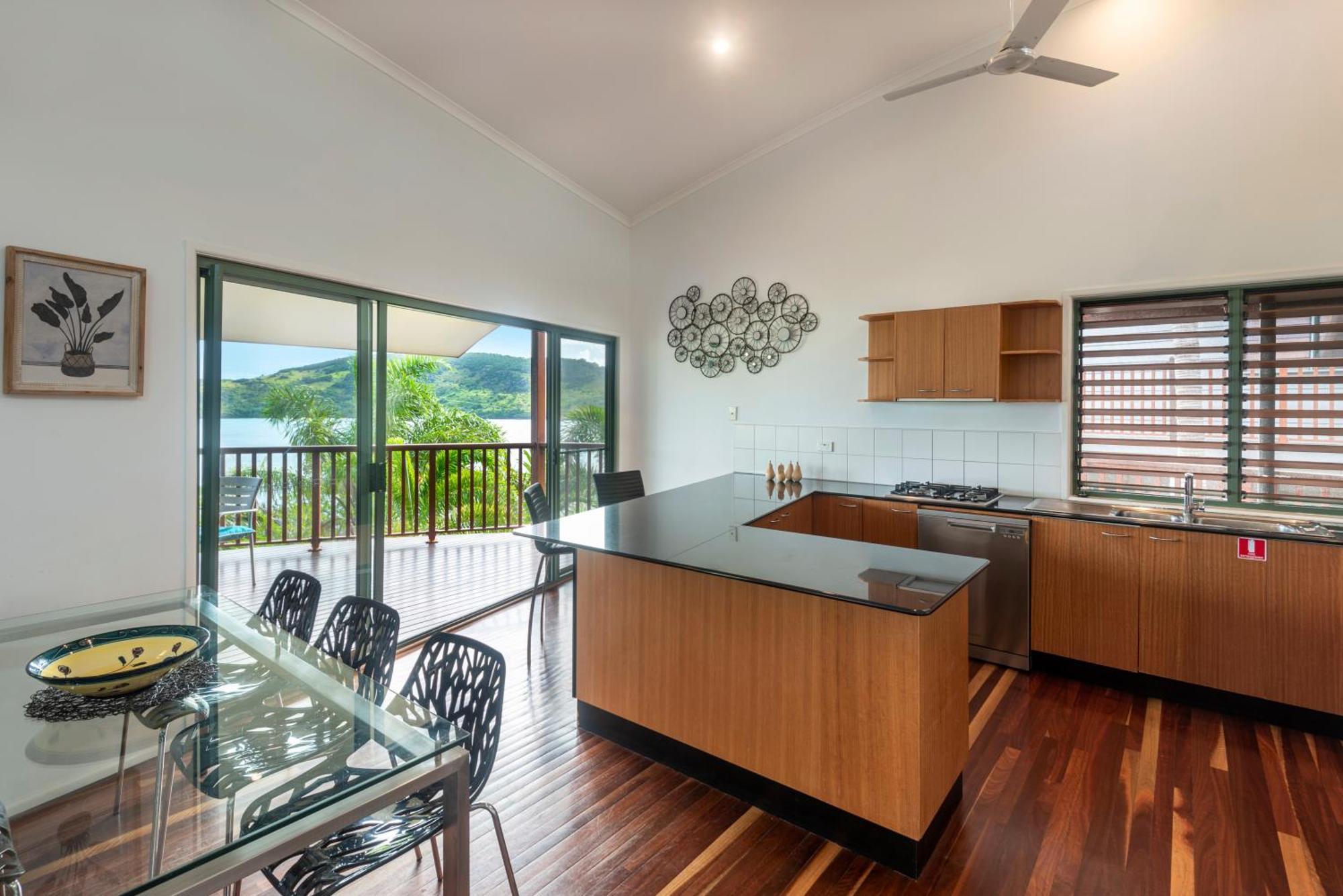 Casuarina Cove On Hamilton Island By Hiha Apartment Exterior photo